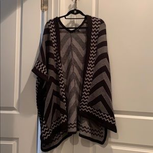 Cable and gauge chevron black and gray sweater